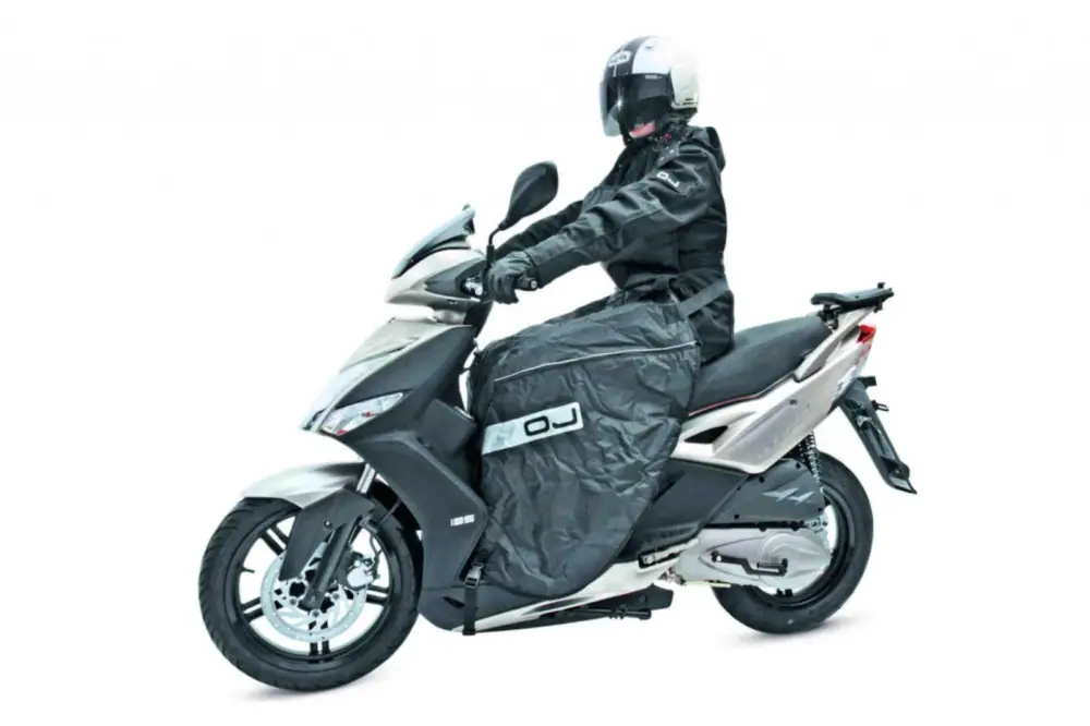 Kryt na nohy (deka) PUIG RAINCOAT 5508N černý Skútr Aktuální