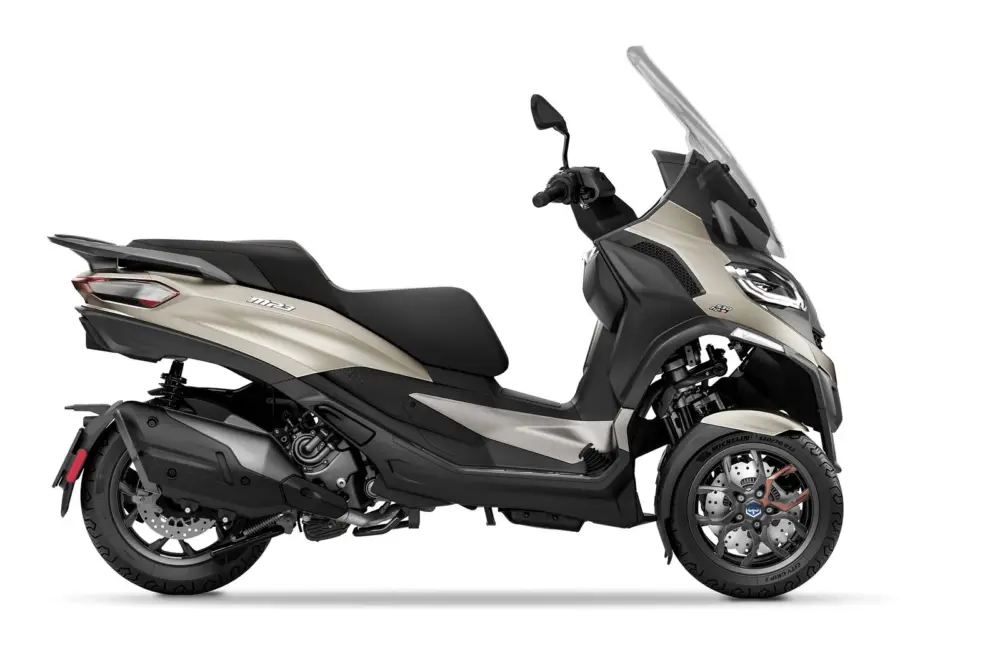 Ihned K Objednání Piaggio MP3 Exclusive 530 GRIGIO CLOUD MATT