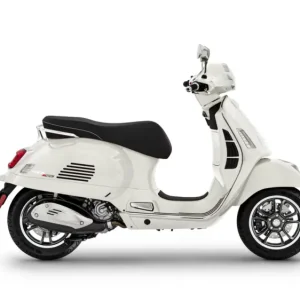 Sezónní Sleva Vespa GTS 300 SUPER BIANCO INNOCENTE E5