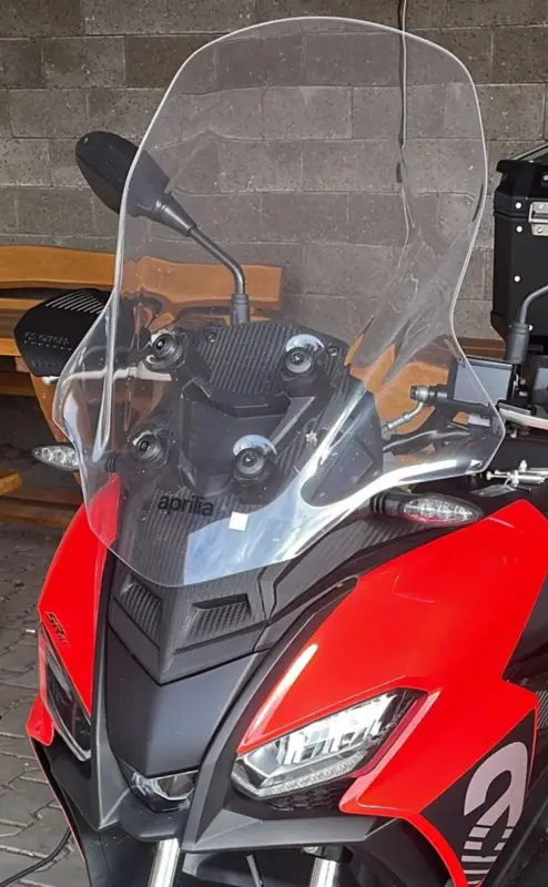 Super Cena Vysoký plexi štít APRILIA SR GT 125/200