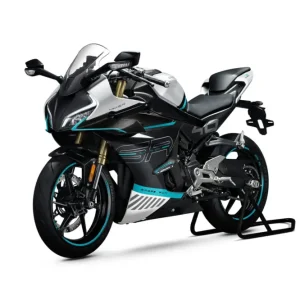 Oblíbený CFMOTO 450SR bílá E5+