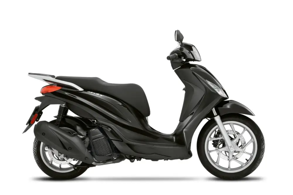Vysoce Kvalitní Piaggio Medley 125 ABS E5+NERO ABISSO
