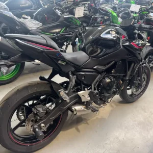 Cenový Hit Kawasaki Z650 2025 - Bazar
