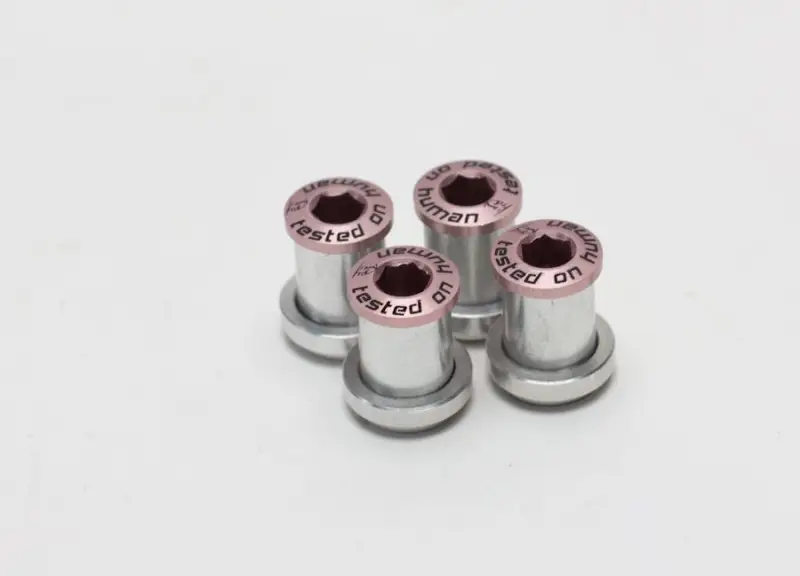 šrouby do převodníku ShamanRacing 13mm, 4ks růžové Pouze Dnes